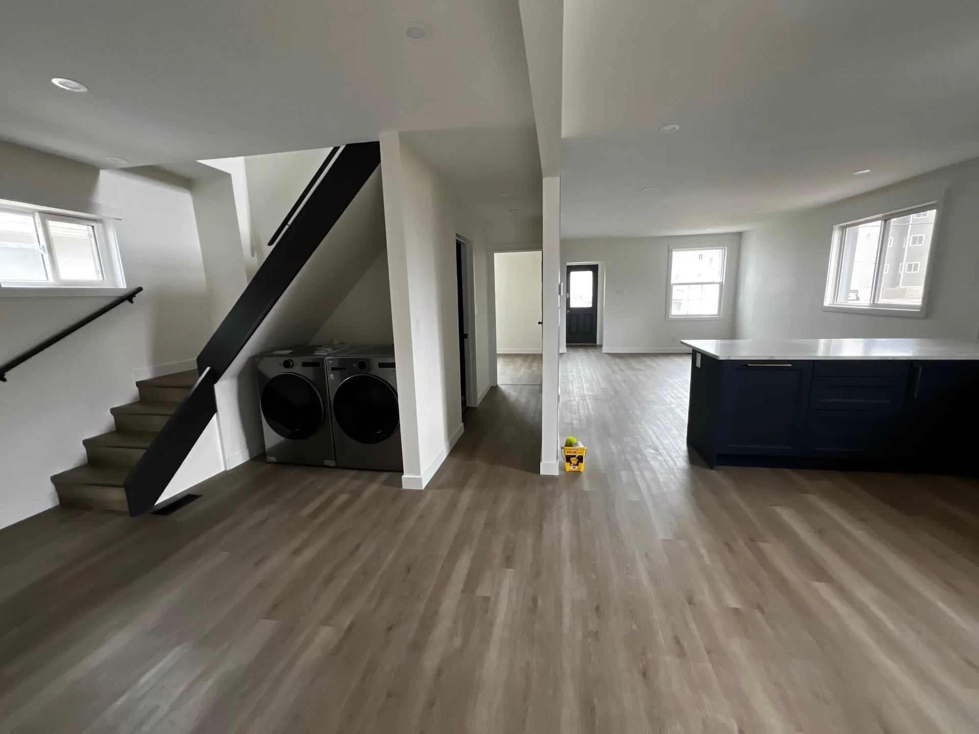 119 Wellington St  — photo 3