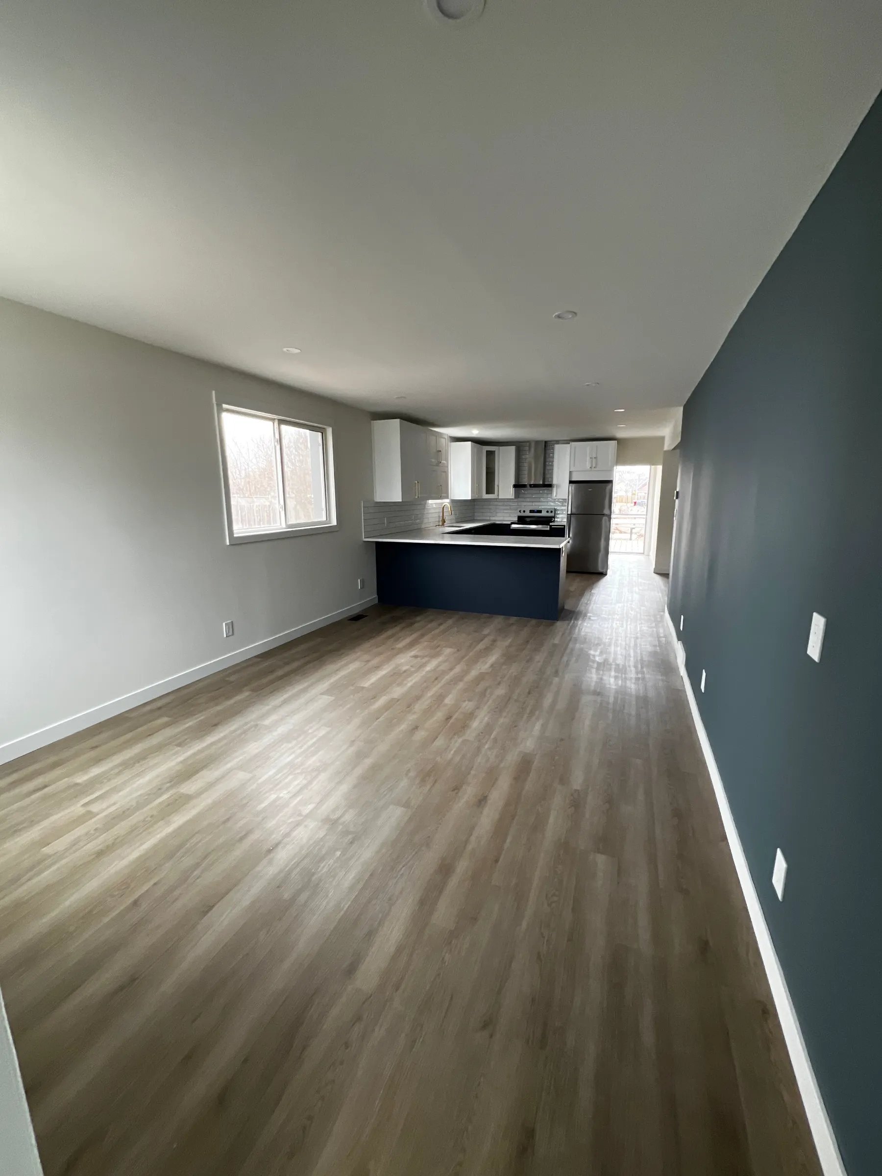 119 Wellington St  — photo 4